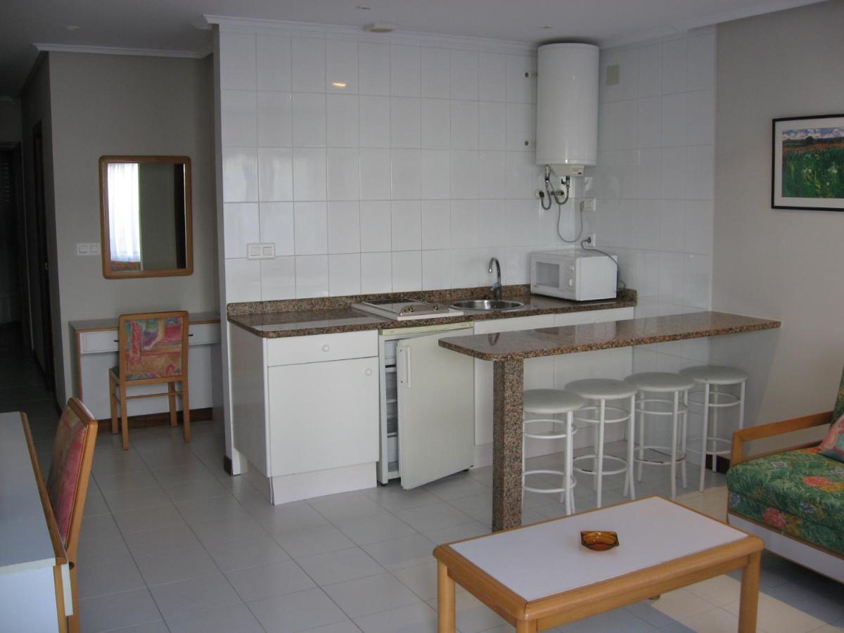 Apartamentos Elena Laredo Exterior foto