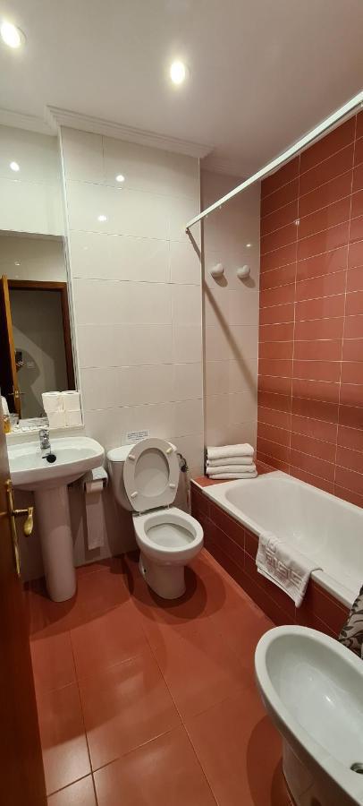 Apartamentos Elena Laredo Exterior foto