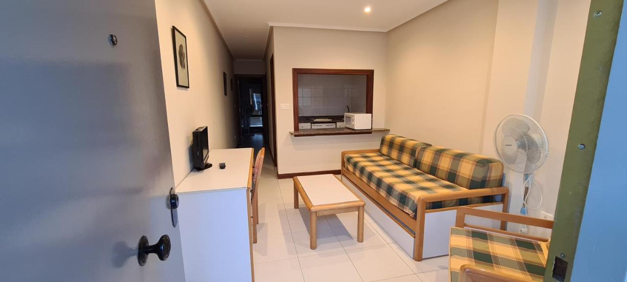 Apartamentos Elena Laredo Exterior foto