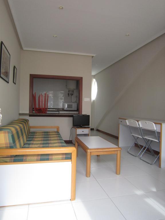 Apartamentos Elena Laredo Exterior foto